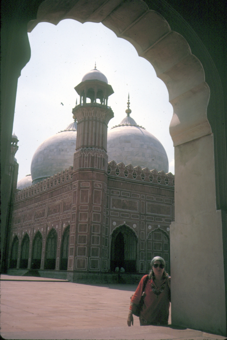 141 Lahore mosque 2
