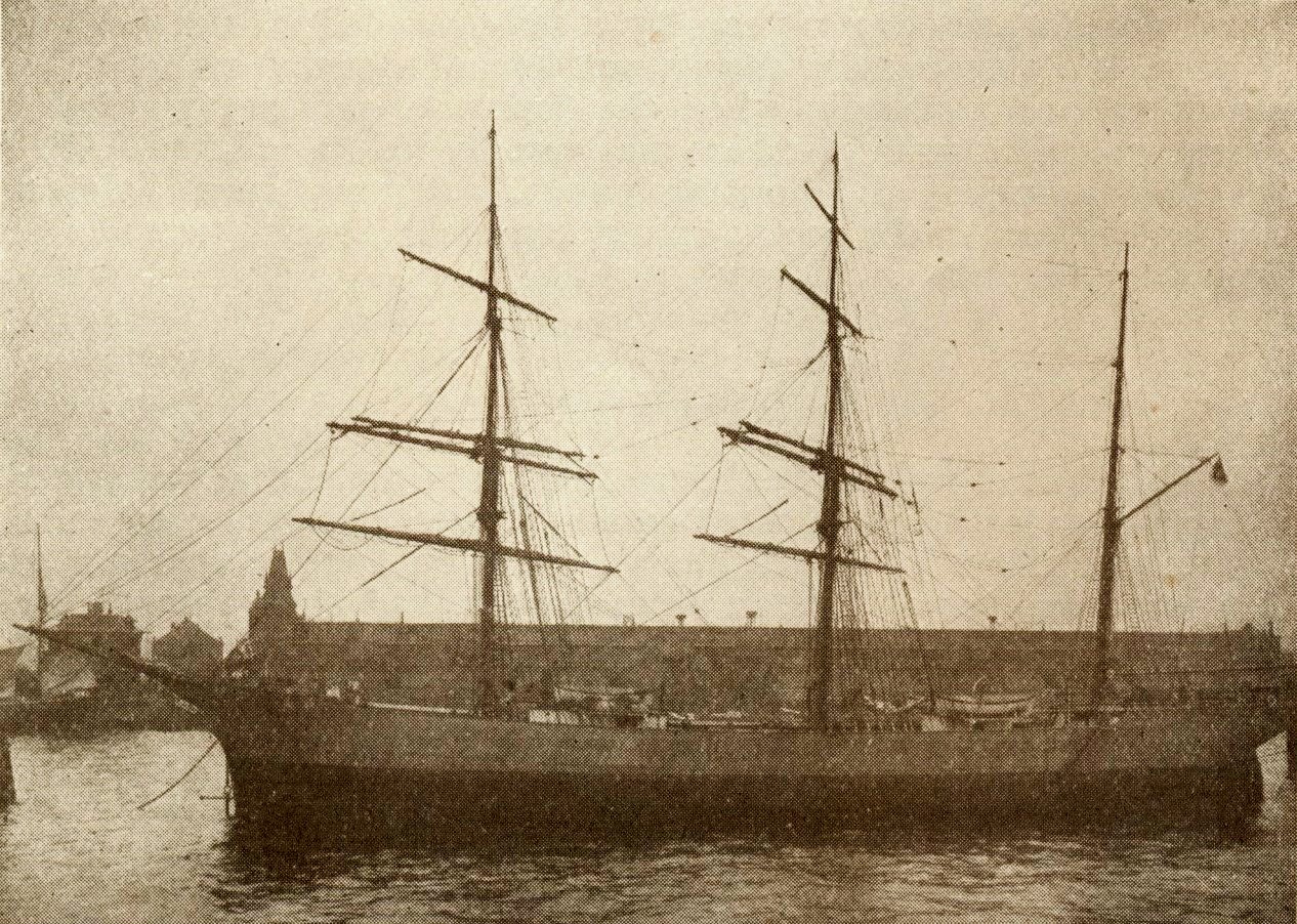 Ladas barque was embayed in ice Captain Hodgson writes in Sea Breezes June 1927 jpg